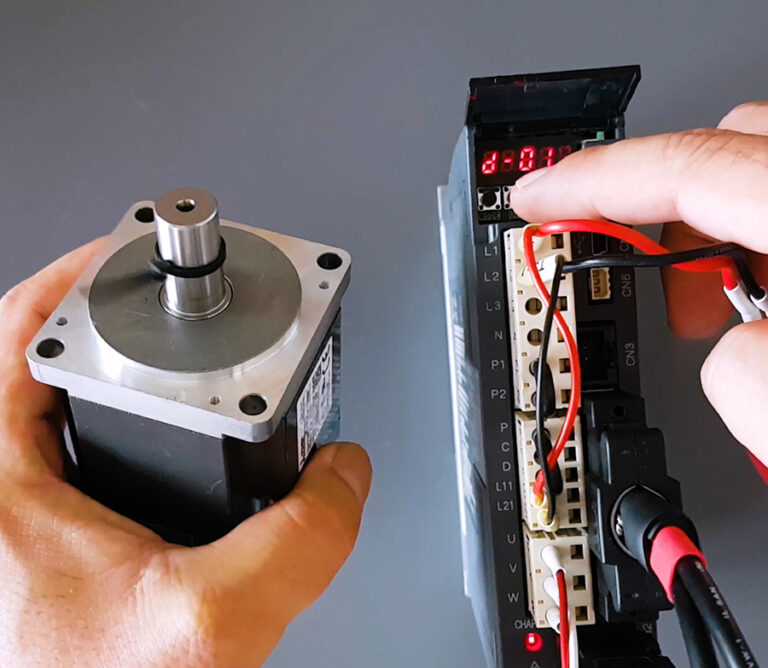 How to Use JOG Mode on a Servo Motor (A Quick Guide for Mitsubishi & Yaskawa)